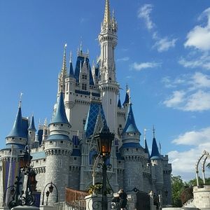 Meet your Posher, Adriana