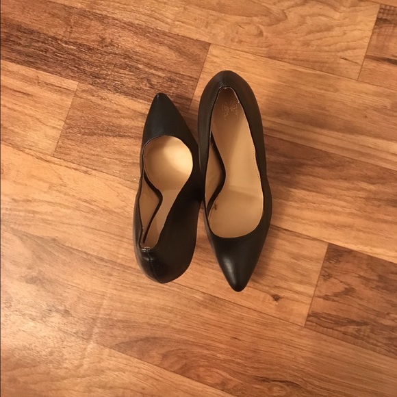 Victoria Secret Pumps