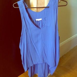 Kaitlyn V-neck woven tank