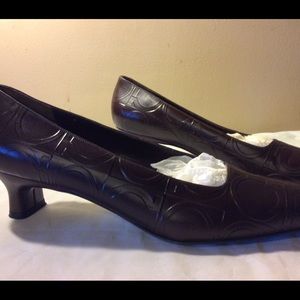 Salvatore Ferragamo heel