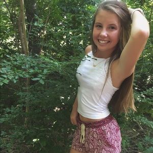 Meet your Posher, Brooke