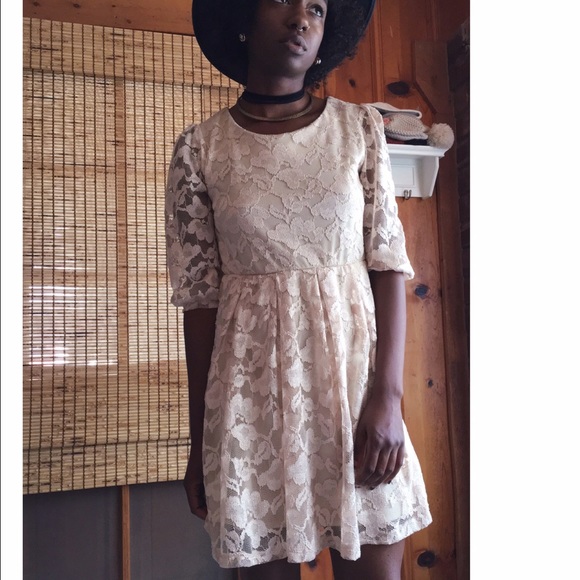 Forever 21 Lace Dress