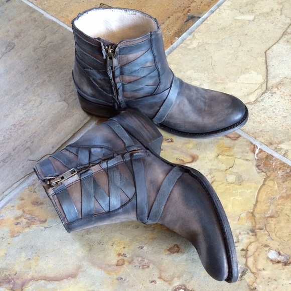 🍃💕NIB Steve Madden Freebird Leather Sammi Boot - Picture 4 of 5