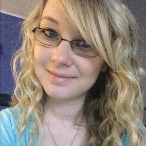 Meet your Posher, Heidi