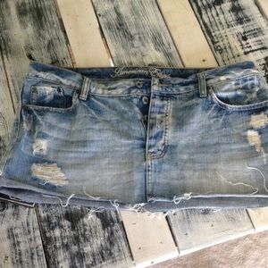 American eagle distress skirt