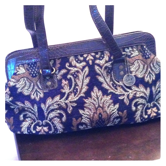 The SAK shoulder bag