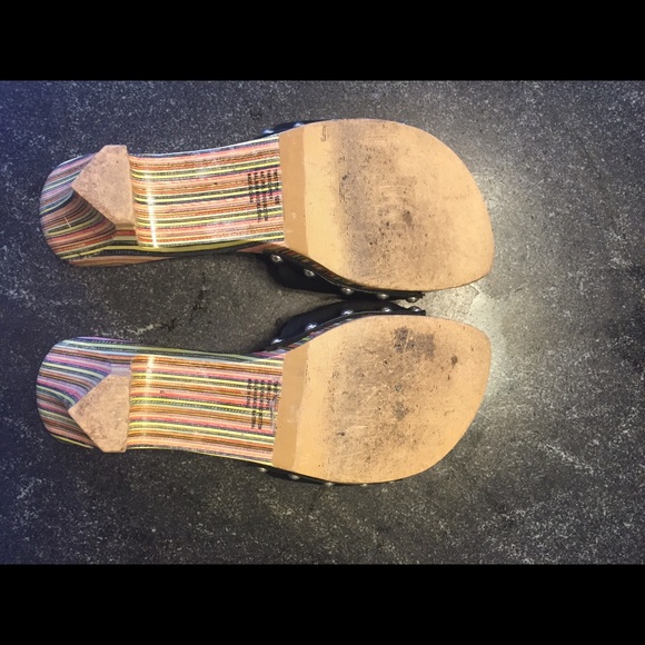 Chinese Laundry painted twist toe wooden heels - Picture 3 of 3