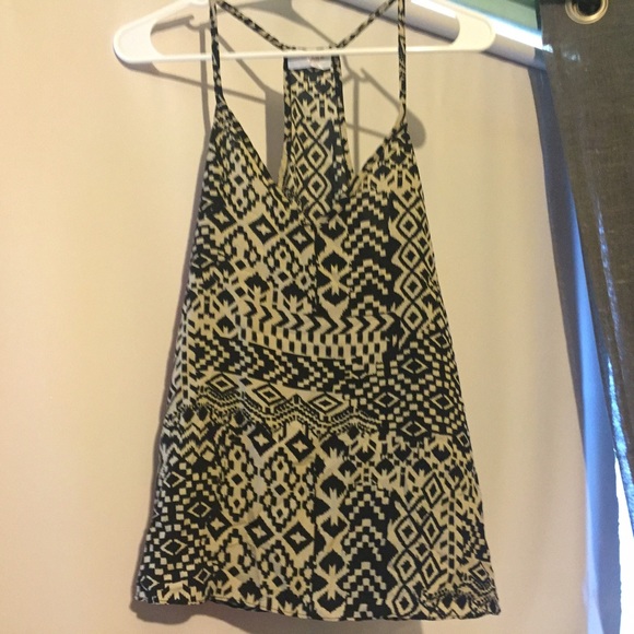 Aztec tan & black spaghetti strap v-neck tank! - Picture 1 of 3