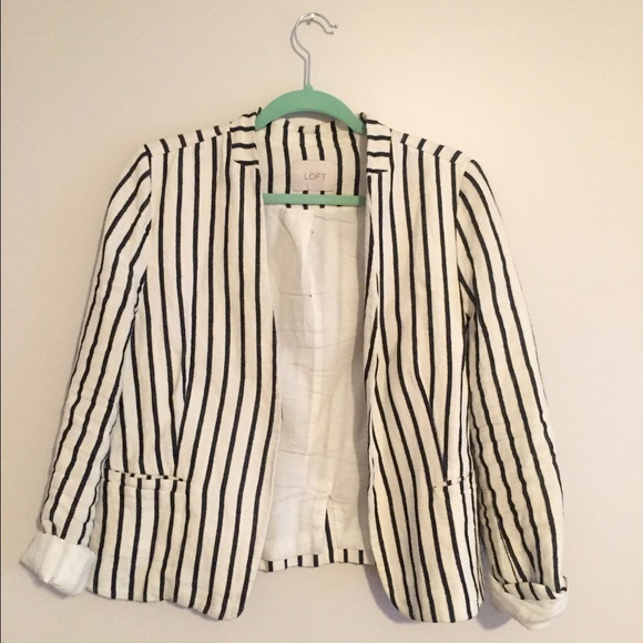 LOFT Jackets & Blazers - Size M Loft linen blazer.