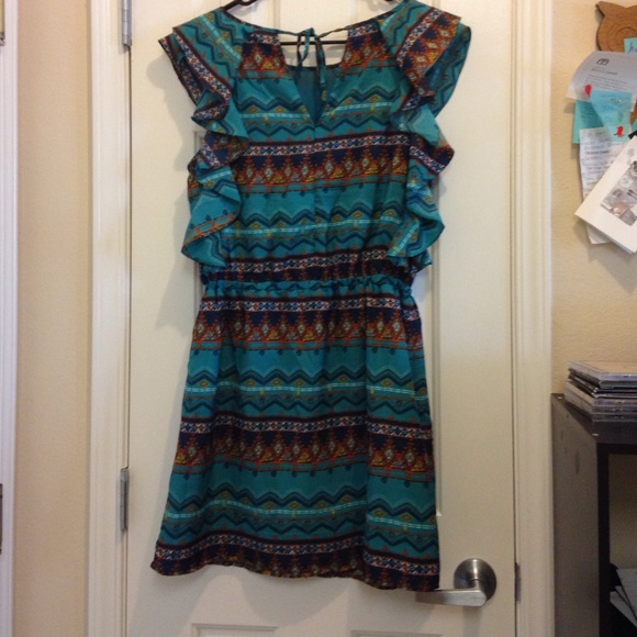 Tribal Print Dress - Picture 2 of 4