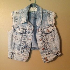 Light wash denim vest