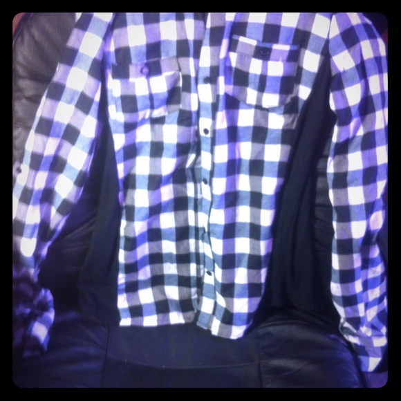 "paper tee" flannel long sleeve button up shirt - Picture 1 of 3