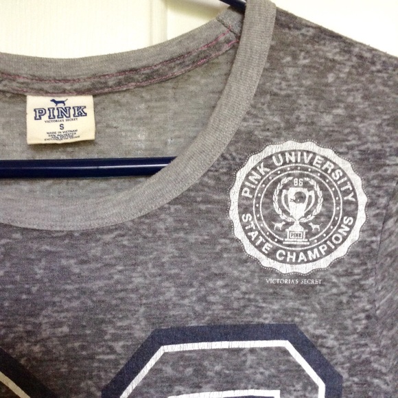 PINK Victoria's Secret sports top