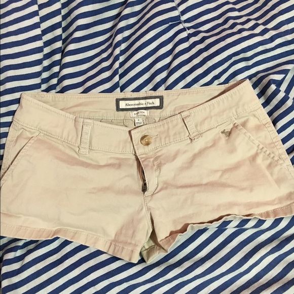 Abercrombie & Fitch khaki shorts