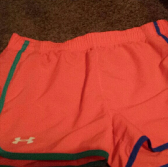 Running shorts