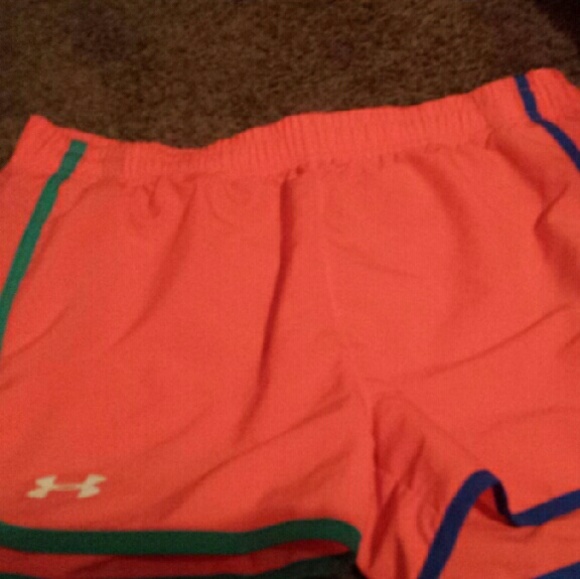 Running shorts - Picture 1 of 3