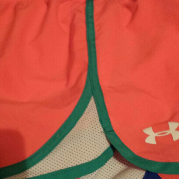 Running shorts - Picture 3 of 3