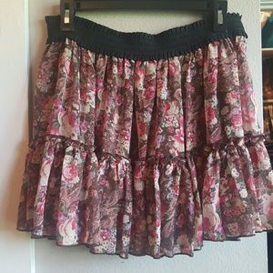 Floral print skirt