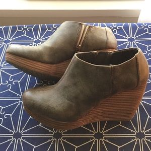 (Like New) Dr. Scholls Booties