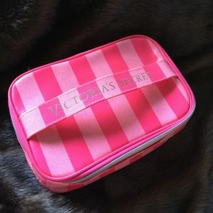 VS 2 part makeup bag! With tag!
