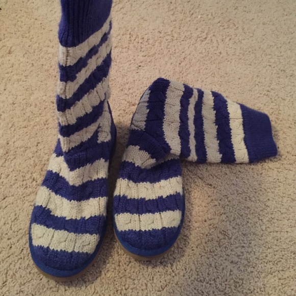 Ugg Brand - Royal Blue and White Stripped Uggs - Picture 1 of 1