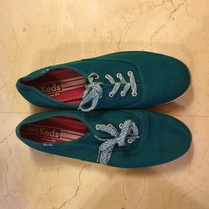 Keds