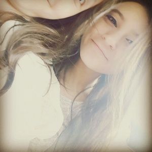 Meet your Posher, Kaylin