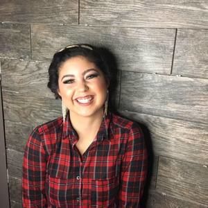 Meet your Posher, Jocelyn