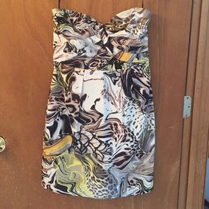 Beautiful strapless dress Size S