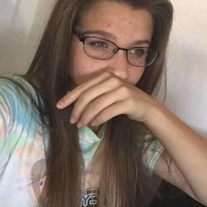 Meet your Posher, Angelee