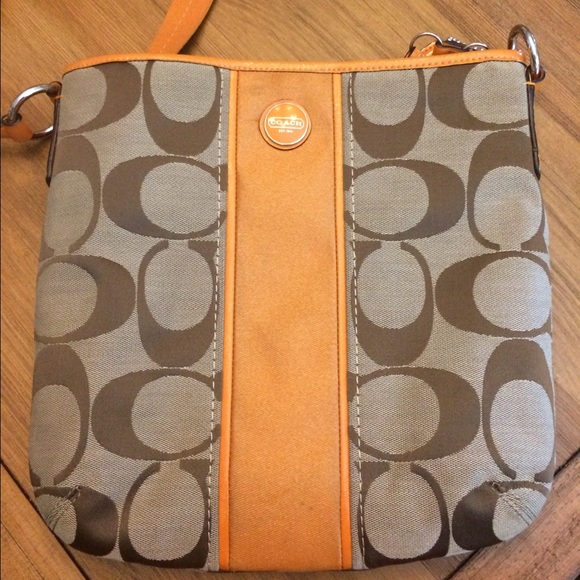 EUC Coach Crossbody bag