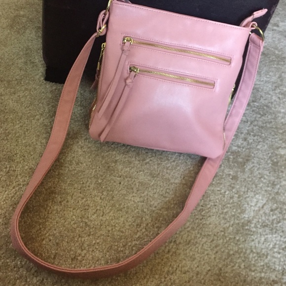 Steve Madden Handbags - Blush pink Steve Madden Crossbody