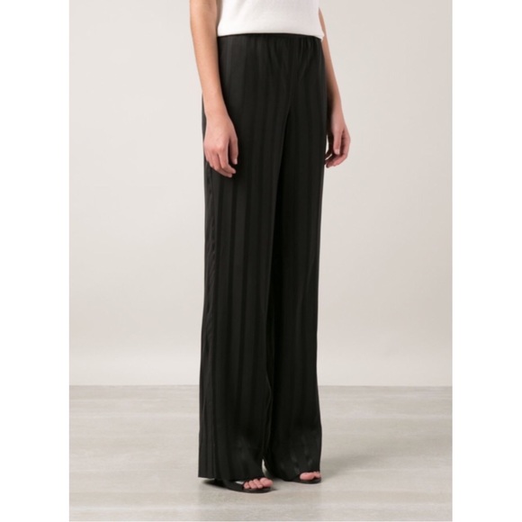Theory Pants - Theory black trendy striped wide leg pants size 4 Theory Pants - Theory black trendy striped wide leg pants size 4