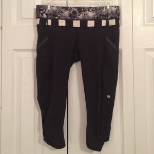 WORN ONCE Run a Marathon Crop Size 8