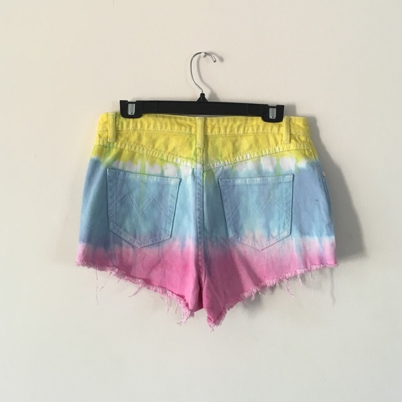 Mink Pink High Waisted Shorts *SOLD* - Picture 2 of 3