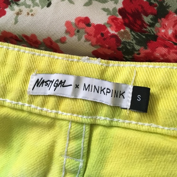 Mink Pink High Waisted Shorts *SOLD* - Picture 3 of 3