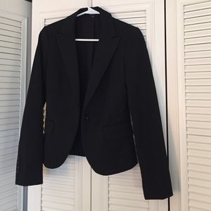 (Like New) Express Black Blazer (Size 4)