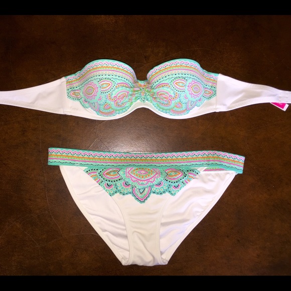 Victoria Secret Bikini 32b top Small bottom