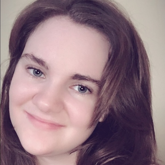 Meet your Posher, Breeann