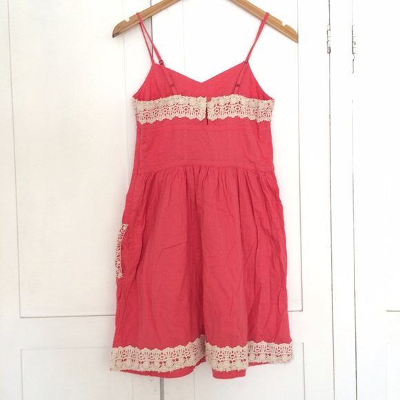 Urban Outfitters Crochet Dress - Picture 4 of 4