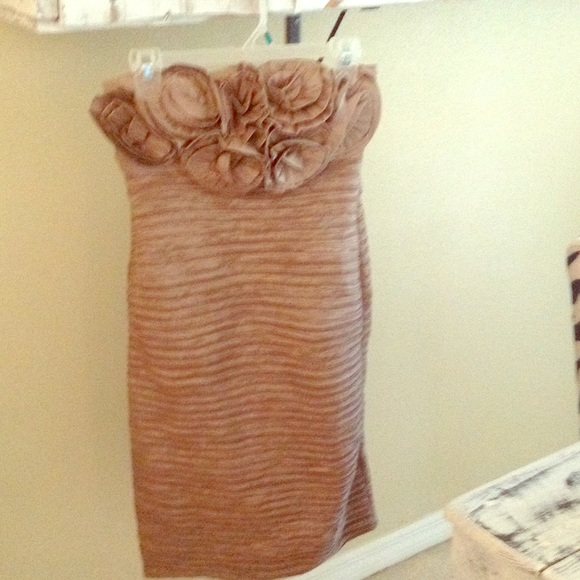 Brand new knee length color Taupe for any occasion