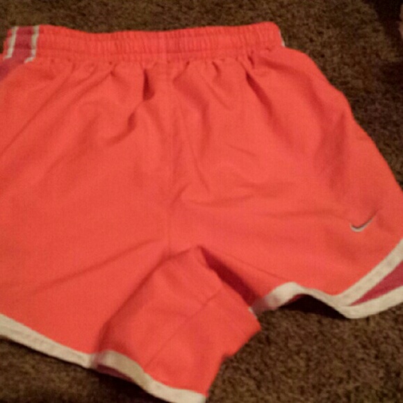 Nike tempo running shorts