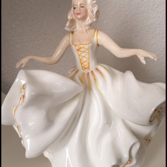 Royal Doultan Other - Royal Doultan sweet seventeen hand made