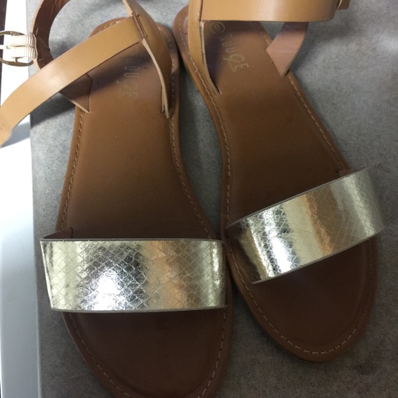 Sandals - Picture 2 of 2