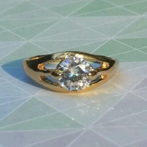 SOLD NWOT 18K Gold Filled Cubic Zirconia Ring