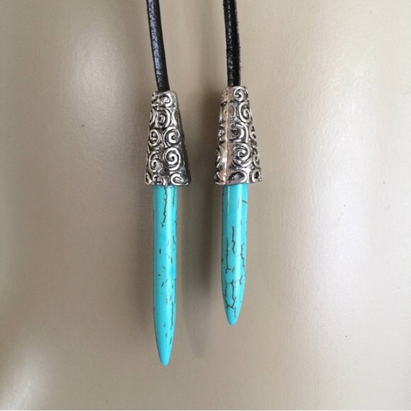 LAST ONE! Spike Leather Choker Lariat Necklace - Picture 3 of 4