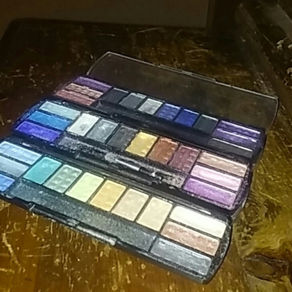Eye Shadow mostly not used and there are three - Picture 1 of 1