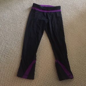 Lulu Lemon Run Inspire Crop Size 2