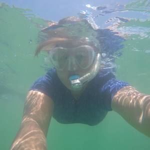 Meet your Posher, Elaine