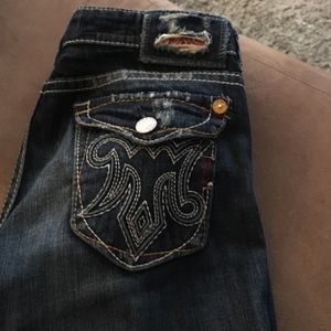 Mek new Oaxaca cuffed Capri .